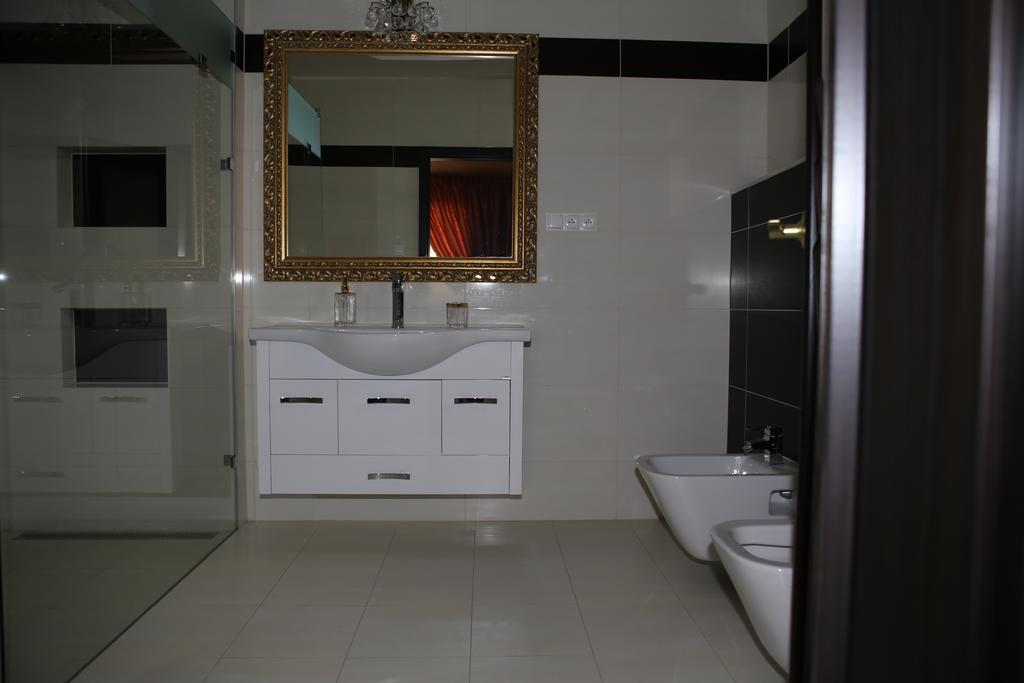 Hotel Kotva Братислава Екстериор снимка
