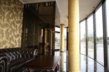 Hotel Kotva Братислава Екстериор снимка